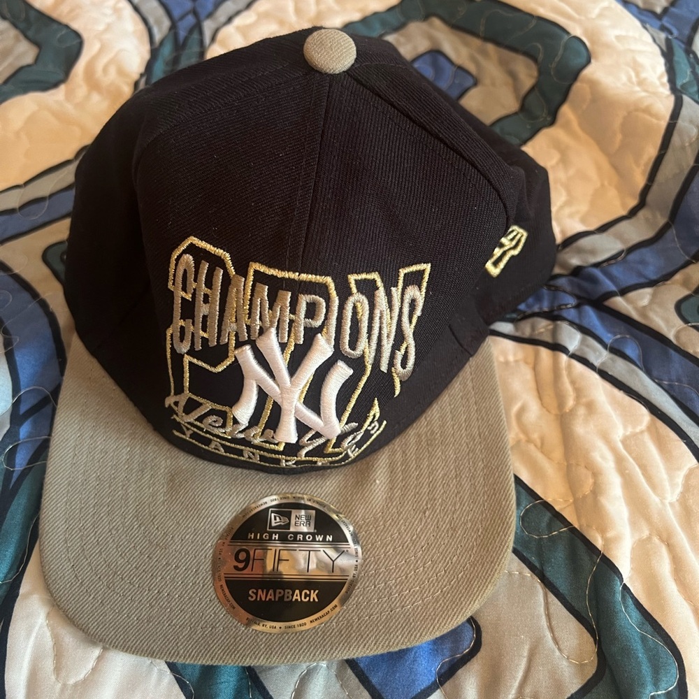 New Era Yankees Black and Gray Snapback Cap